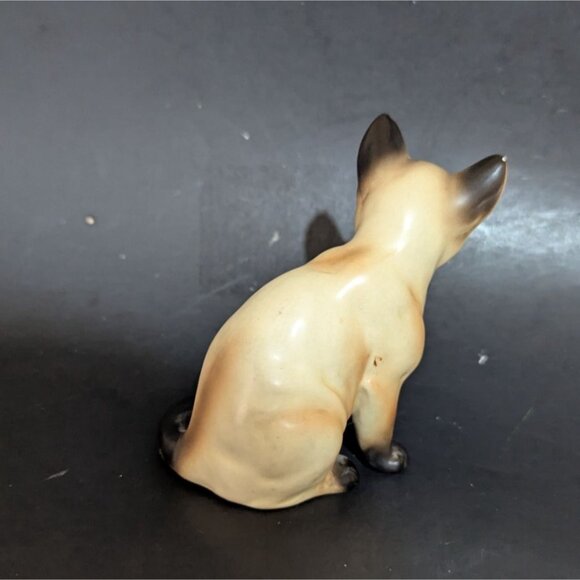 Vintage Lefton Siamese Cat Figurine Hand-Painted Ceramic 4.5" Japan Exclusive - Picture 5 of 10